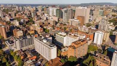 135 MacLaren in Ottawa, ON - Building Photo - Building Photo