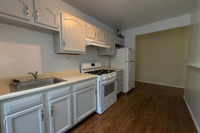 55 Tiemann Pl in New York, NY - Building Photo - Building Photo