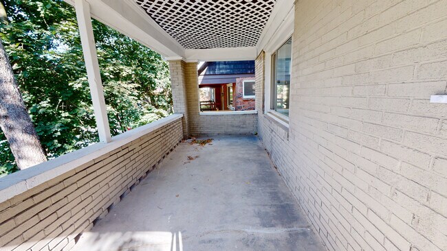 704 Princeton Blvd in Pittsburgh, PA - Building Photo - Building Photo