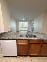 8137 Claire Ann Dr in Orlando, FL - Building Photo - Building Photo