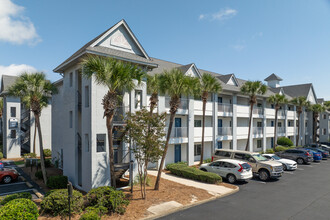 Cayo Grande Navarre in Navarre, FL - Foto de edificio - Building Photo