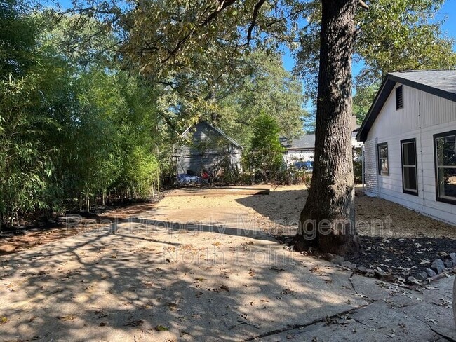 1645 Metropolitan Pkwy SW in Atlanta, GA - Building Photo - Building Photo