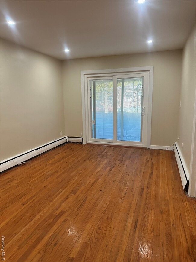 4063 Ely Ave in Bronx, NY - Building Photo - Building Photo