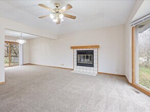 15220 Valley St in Omaha, NE - Building Photo - Building Photo