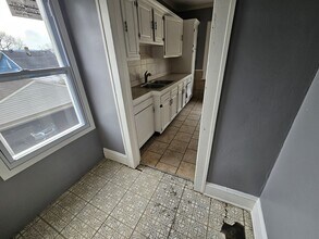 10014 Sladden Ave in Garfield Heights, OH - Building Photo - Building Photo