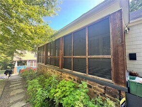 610 N Olive Ave in Fayetteville, AR - Foto de edificio - Building Photo