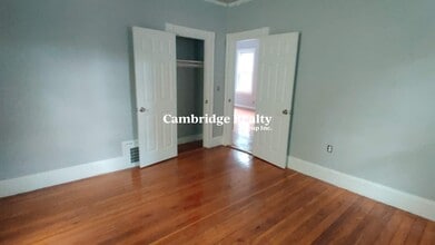 20 Madison St, Unit 2 in Somerville, MA - Building Photo - Building Photo