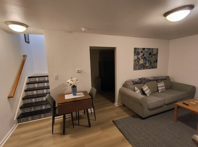 property at 3518 E Richmond Rd