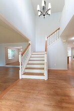 14419 SE 18th St in Bellevue, WA - Building Photo - Building Photo