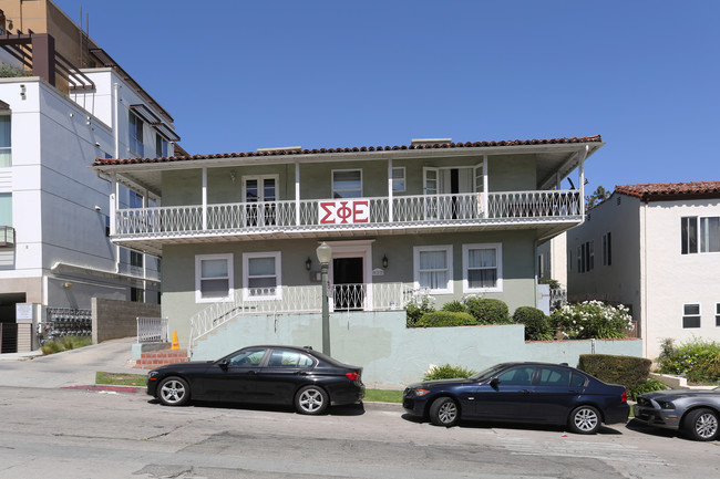 522 Landfair Ave in Los Angeles, CA - Building Photo - Building Photo