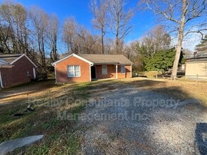 1506 Hidden Creek Terrace in High Point, NC - Building Photo - Building Photo
