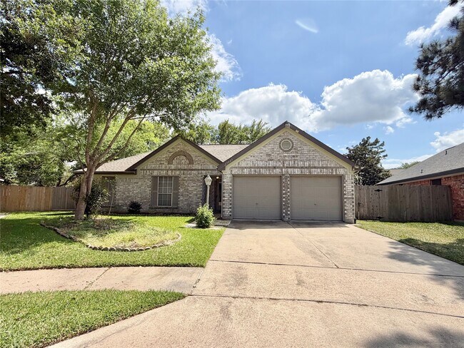 property at 17407 Chamberlain Dr