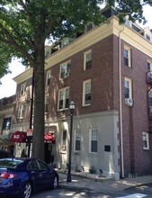 20 Veterans Sq, Unit B1 in Media, PA - Building Photo - Building Photo