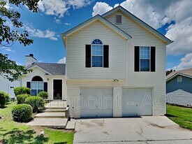 551 Eagles Crossing Cir