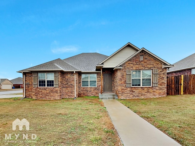 property at 2104 Misti Woods St