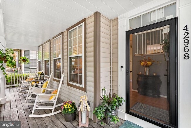 42968 Chesterton St in Ashburn, VA - Building Photo - Building Photo