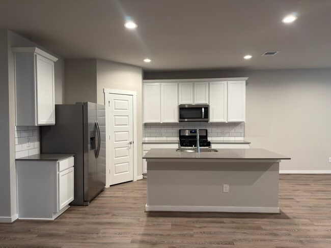 7735 Rainham Valley Ln in Richmond, TX - Building Photo - Building Photo