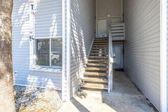 101 Old Ferry Rd in Shalimar, FL - Building Photo - Building Photo