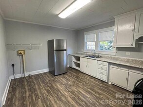 70 Crowell Dr NW in Concord, NC - Building Photo - Building Photo