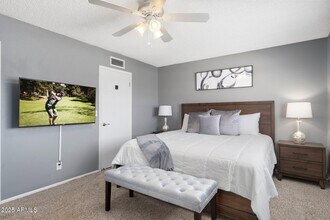 6921 E Osborn Rd in Scottsdale, AZ - Building Photo - Building Photo