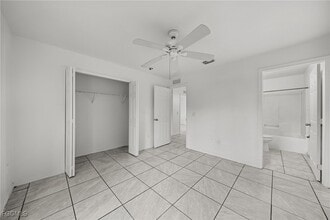 4735 30th St SW in Lehigh Acres, FL - Building Photo - Building Photo