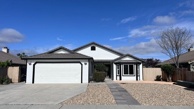 property at 2170 Cerra Vista Dr