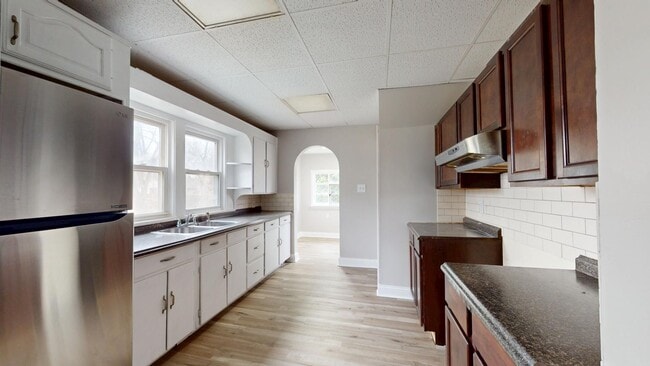 property at 879 Hunt St