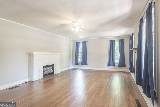 356 Jackson St in Newnan, GA - Building Photo - Building Photo