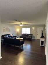 565 W College St in Stephenville, TX - Building Photo - Building Photo