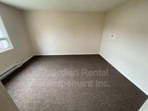 299 Court St N in Thunder Bay, ON - Building Photo - Building Photo