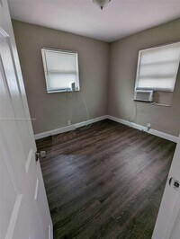 1761 Ali Baba Ave photo'