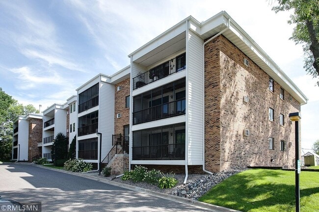 property at 4625 Minnetonka Blvd
