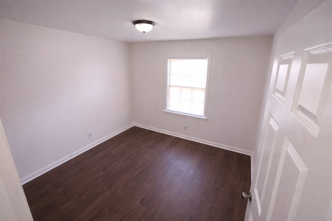 property at 134 Kirkwood Cir