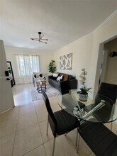 70 NW 31st St in Miami, FL - Building Photo - Building Photo