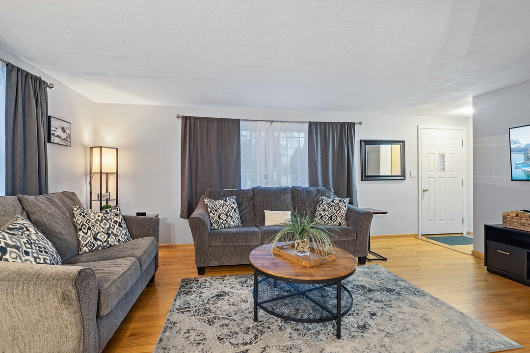 1816 Gross Ave in Green Bay, WI - Foto de edificio