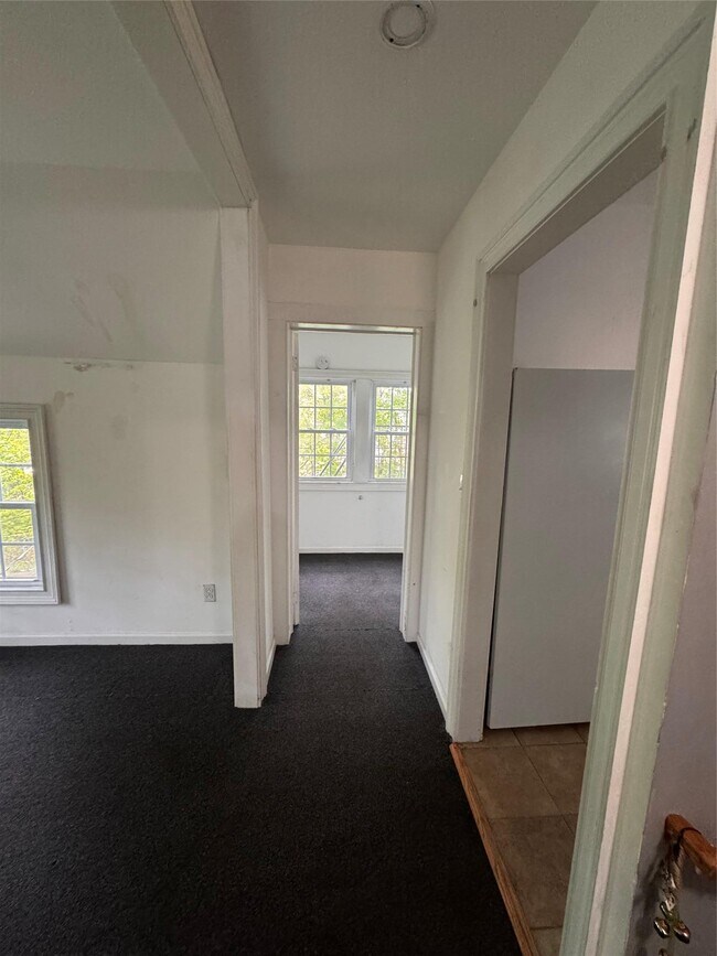 955 NY-52 in Fallsburg, NY - Building Photo - Building Photo