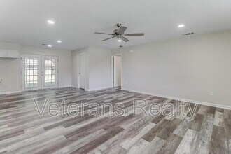 129 Quarles St in Long Beach, MS - Building Photo - Building Photo