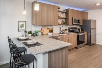 448 N Terry Ave in Orlando, FL - Building Photo - Building Photo