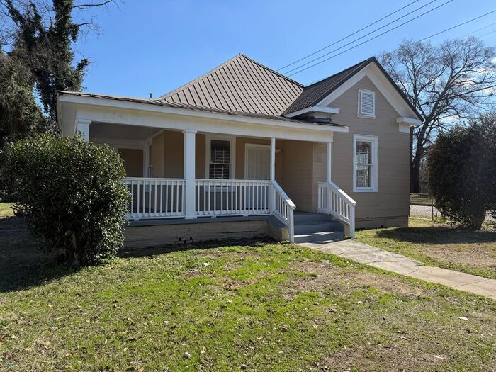 6801 Division Ave in Birmingham, AL - Building Photo