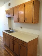 5201 N Latrobe Ave, Unit 1 in Chicago, IL - Building Photo - Building Photo