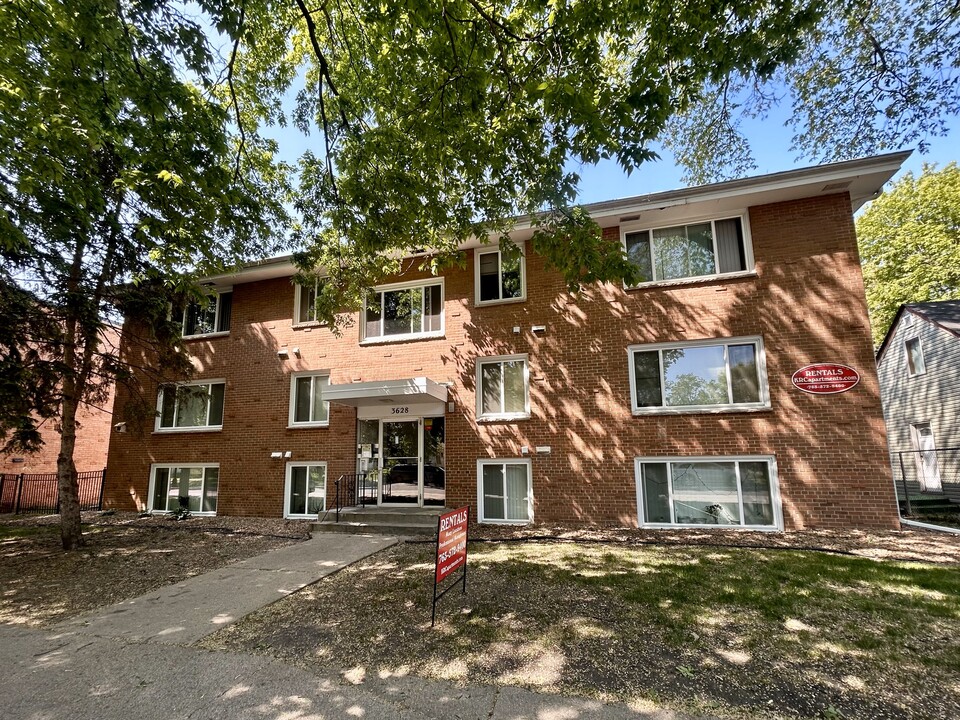 Minnehaha Apartments | 3628 in Minneapolis, MN - Building Photo