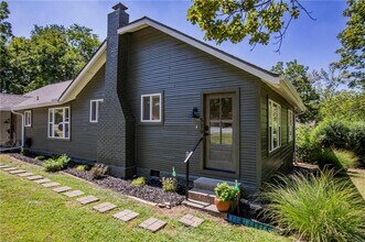 519 Johnson St in Fayetteville, AR - Building Photo - Building Photo