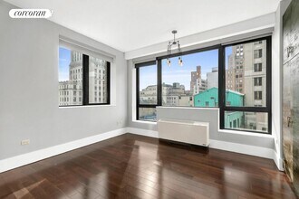 40 Broad St in New York, NY - Building Photo - Building Photo