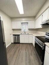 720 Powell Dr in Raleigh, NC - Building Photo - Building Photo