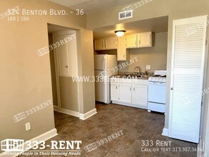 Benton Apartments in Kansas City, MO - Building Photo - Building Photo