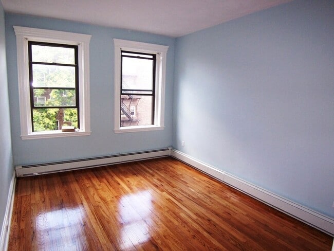 property at 61 Park Dr