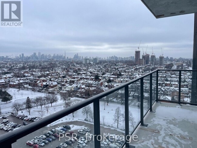 10 Graphophone Grv in Toronto, ON - Building Photo - Building Photo