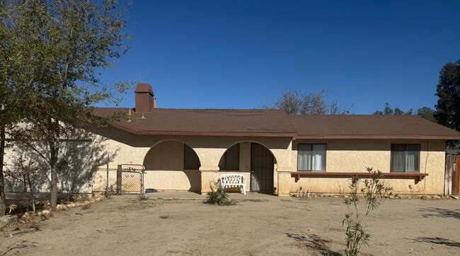 property at 10729 E Ave R 10