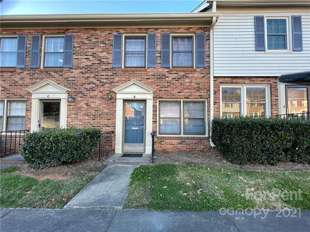 1228 Archdale Dr-Unit -D in Charlotte, NC - Building Photo