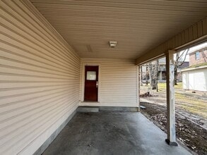 11121 Beverly Hills Dr in Little Rock, AR - Building Photo - Building Photo